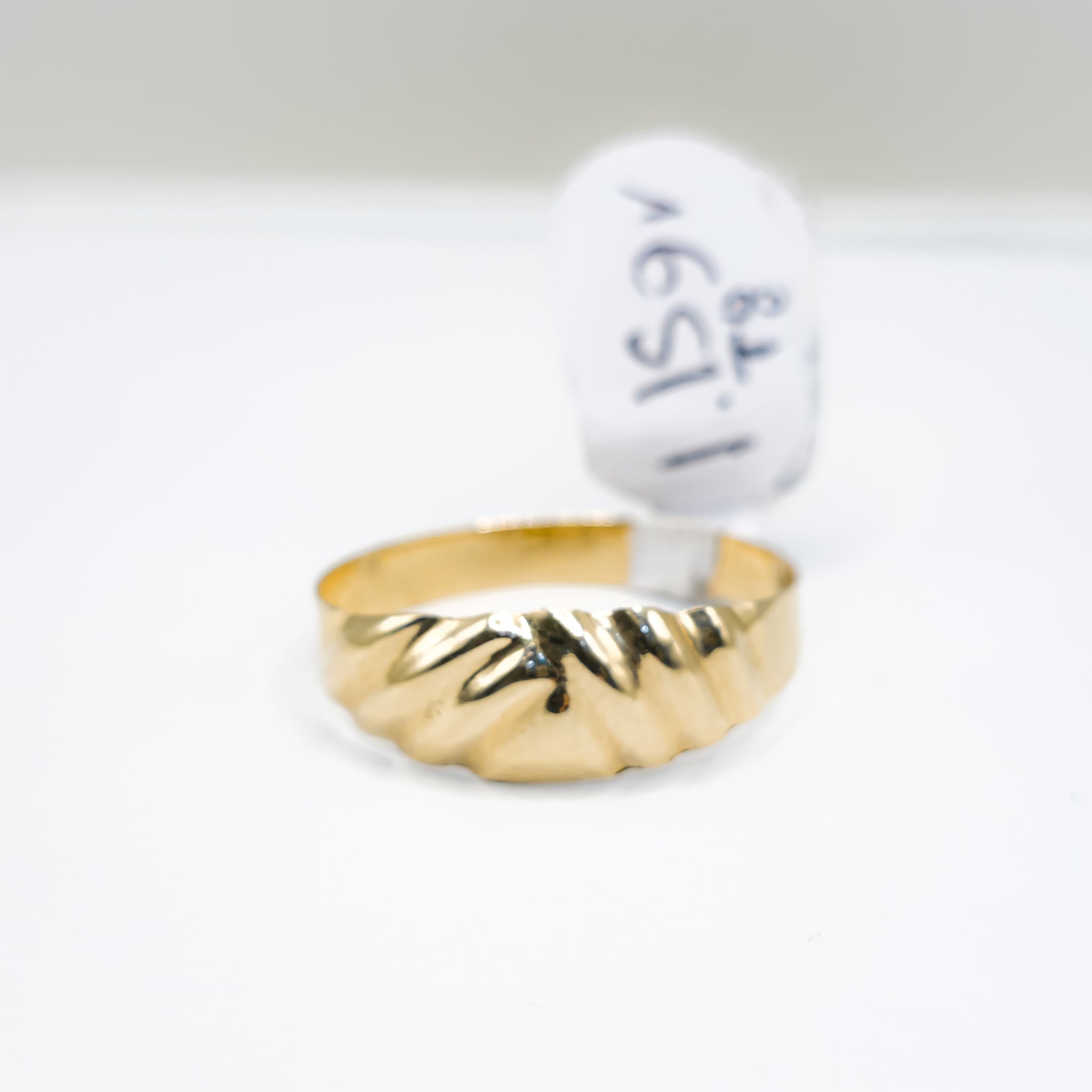 Anillo Talla 8 - 1.15gr
