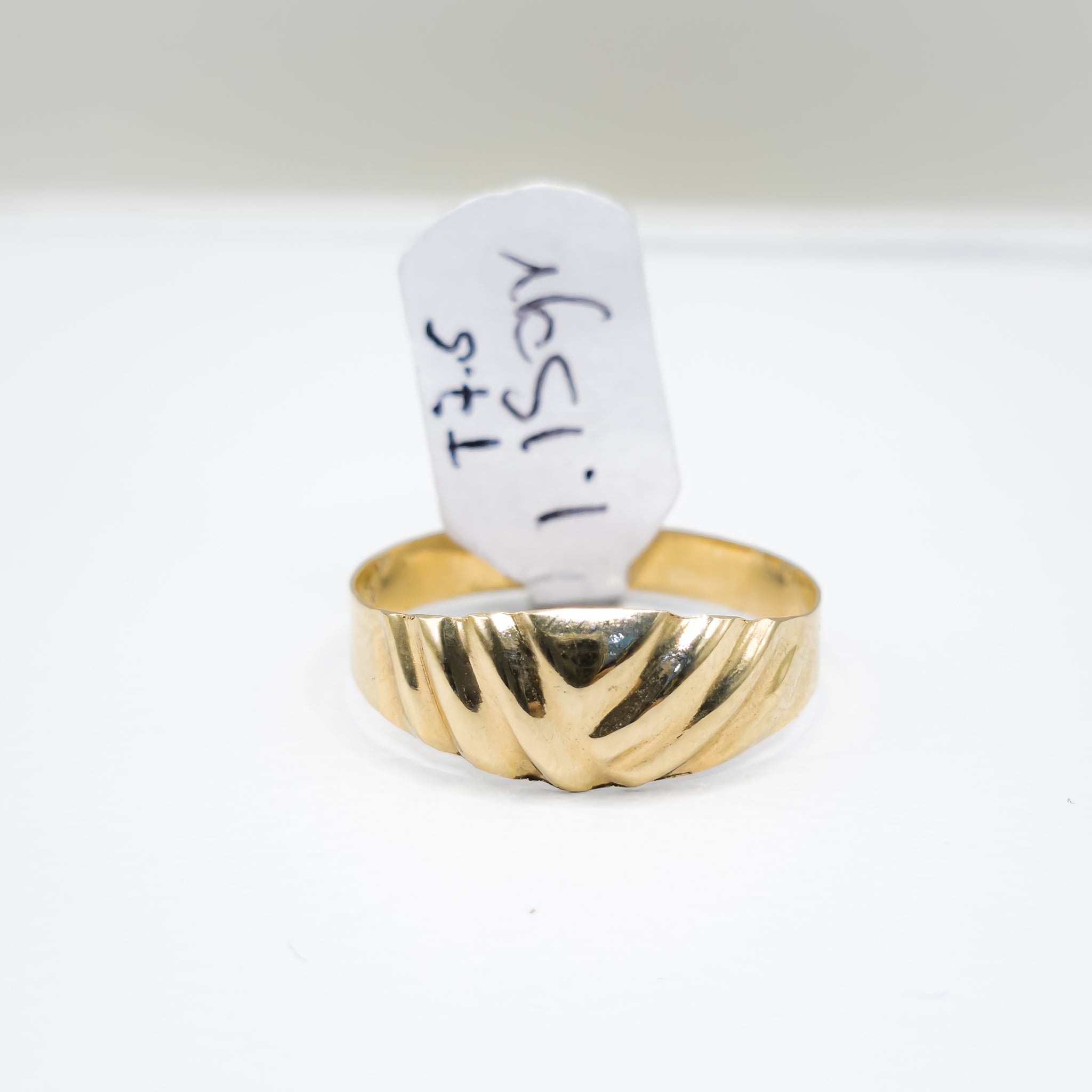 Anillo Talla 7.5 - 1.15gr